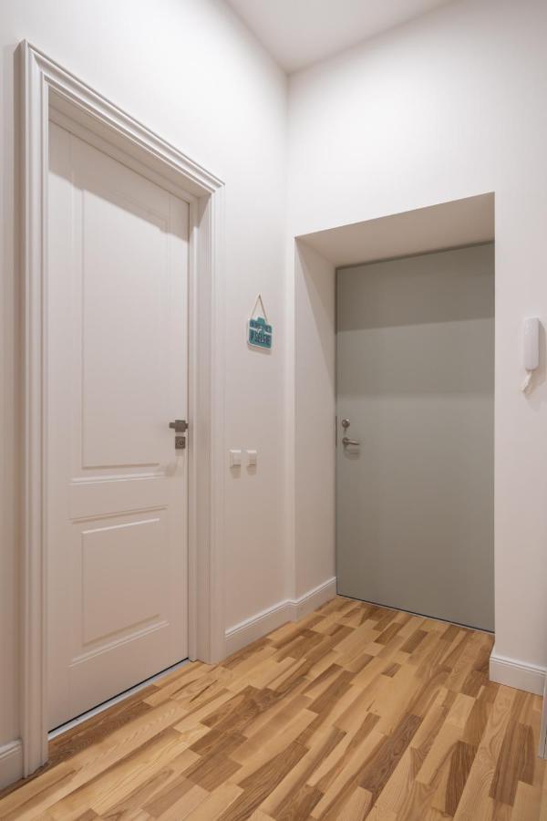 Lacplesa24 - Modern Studios In Riga City Center Eksteriør billede